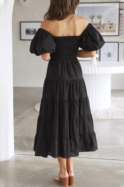 Effortlessly Elegant Dress with a Timeless Design