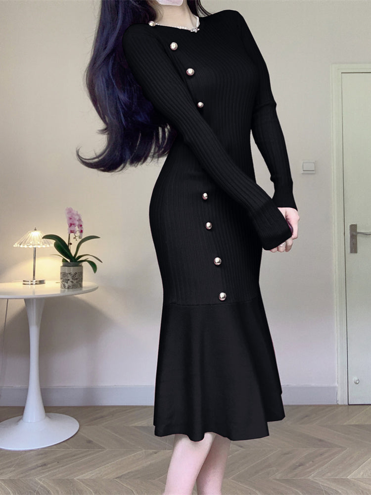 Beautifully Crafted Dress in a Classic Style