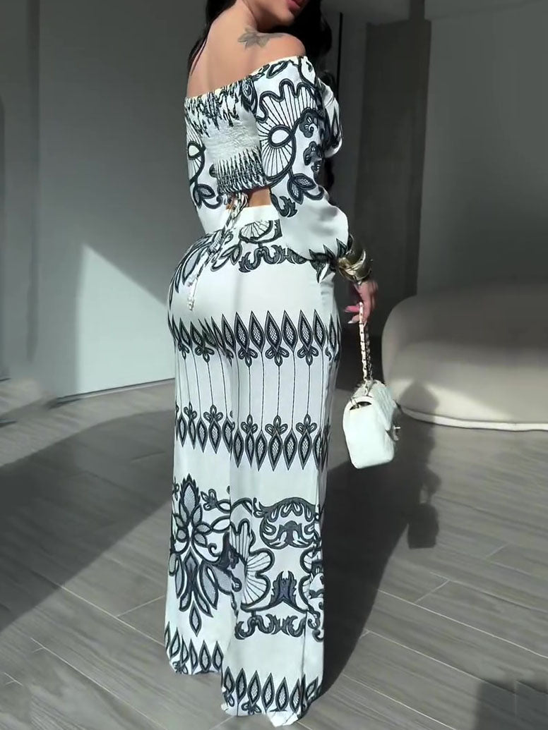 Well Tailored Pants with a Graceful Silhouette