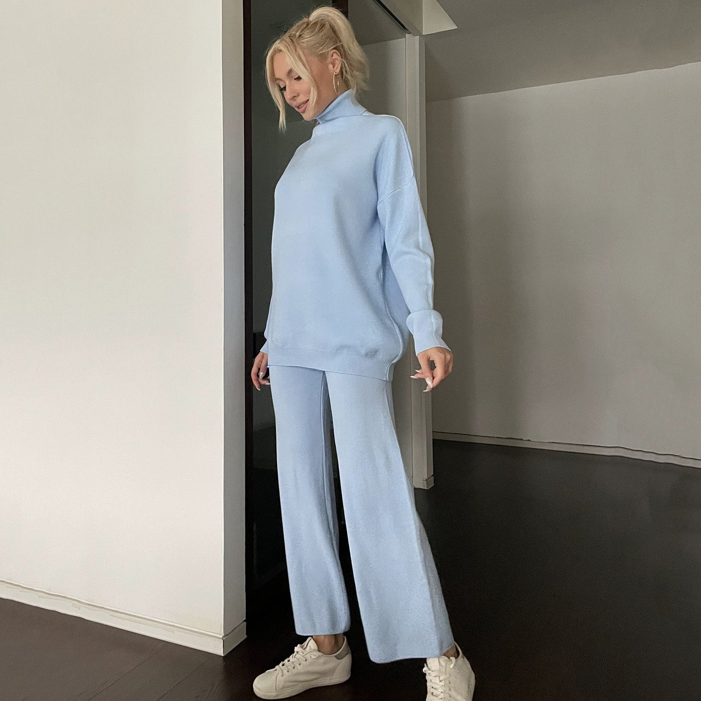 Well Tailored Garment with a Graceful Silhouette