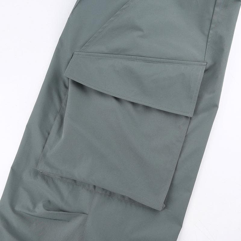 Well Tailored Garment with a Graceful Silhouette