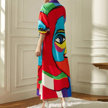 Well Tailored Dress with a Graceful Silhouette