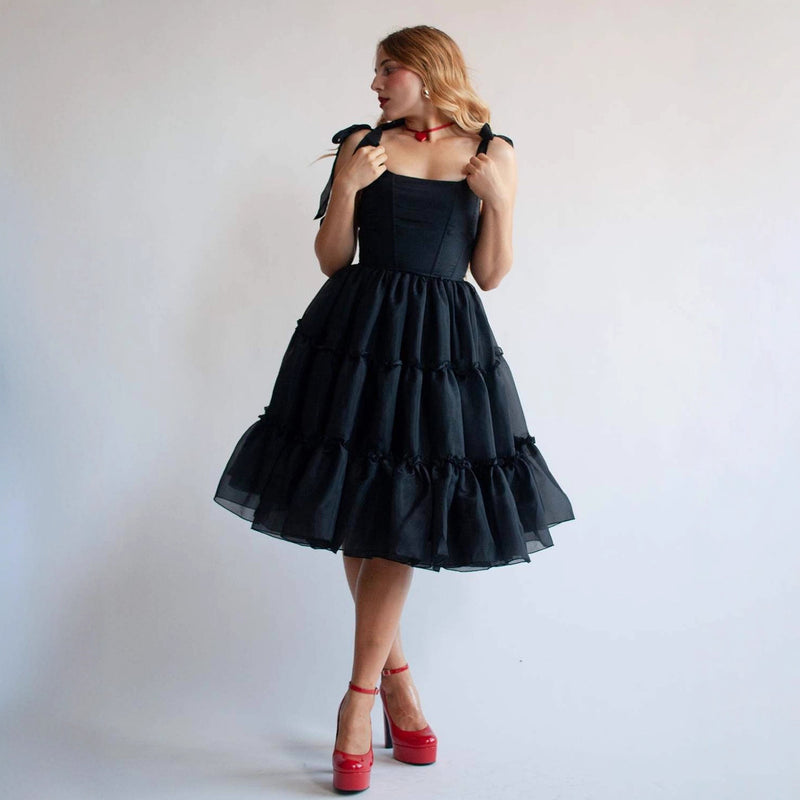Polished Dress with an Effortless Classic Look