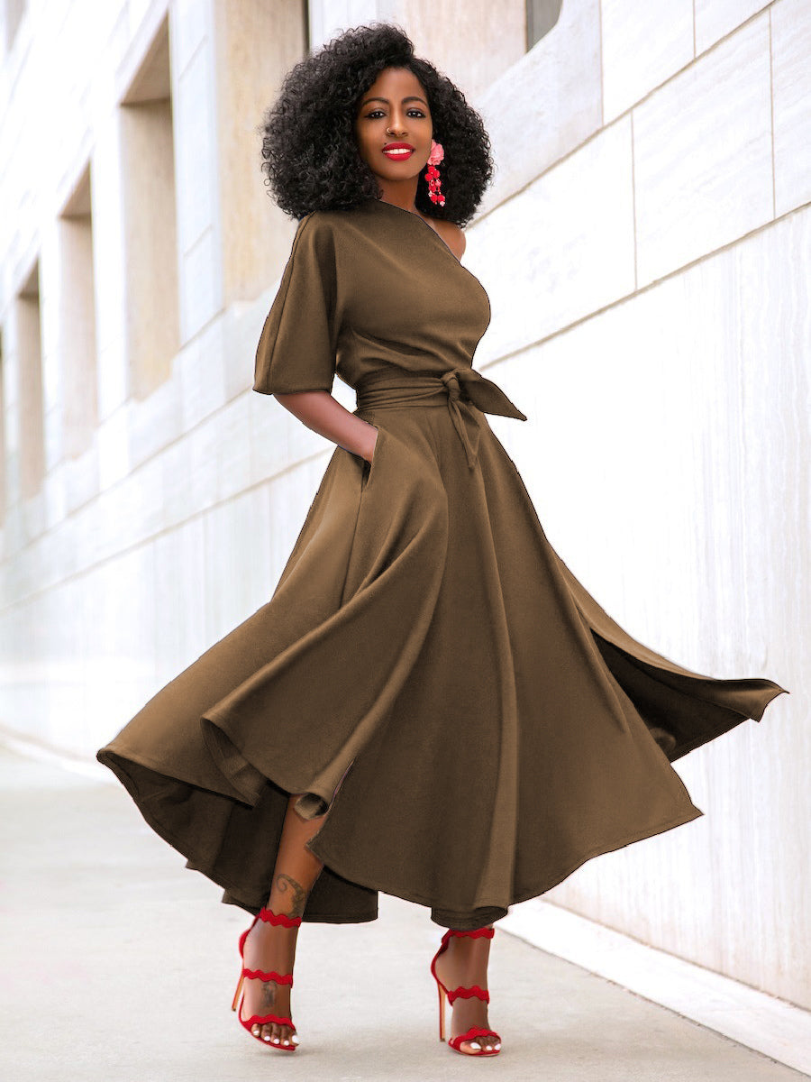 Classic Vintage Dress with a Flattering Fit