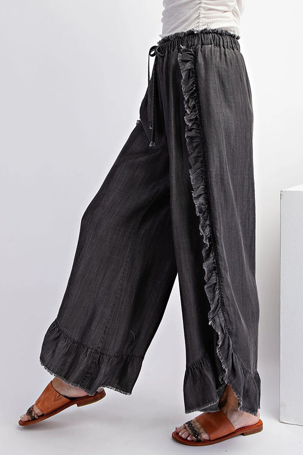 Gracefully Styled Pants for Any Occasion