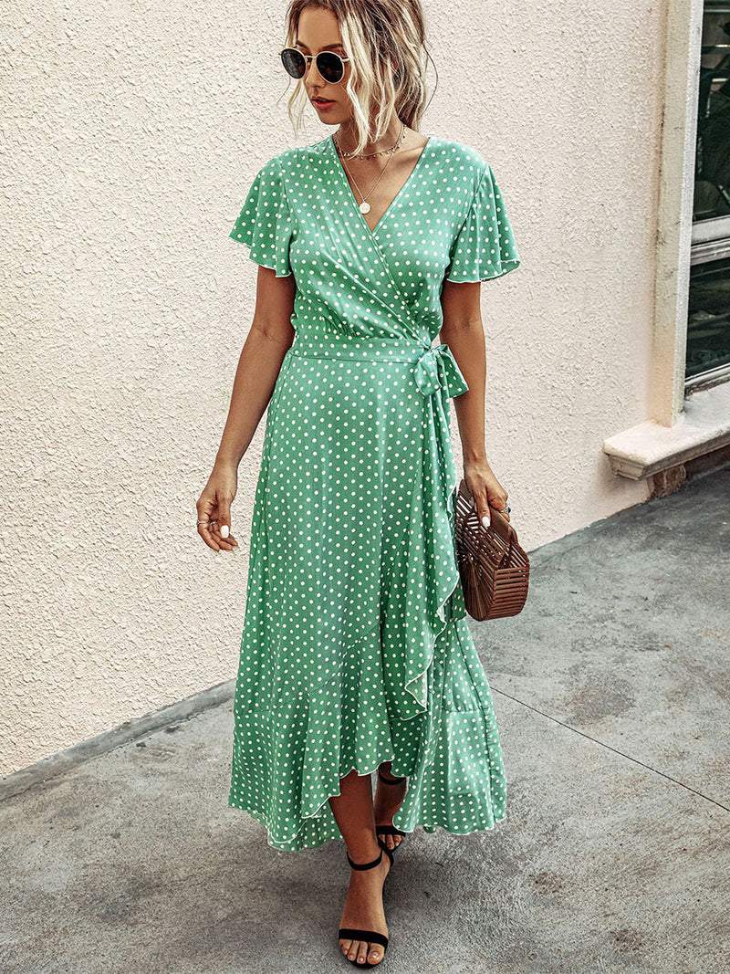 Sophisticated Dress with a Clean Classic Look