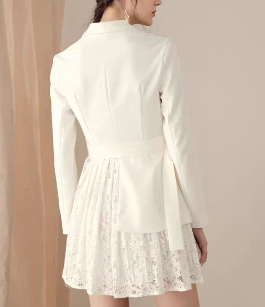 A Vintage Style Dress with Delicate Timeless Details