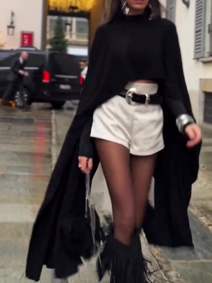 Sophisticated Blouse with a Clean Classic Look
