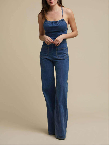 Beautifully Finished Garment in a Timeless Design