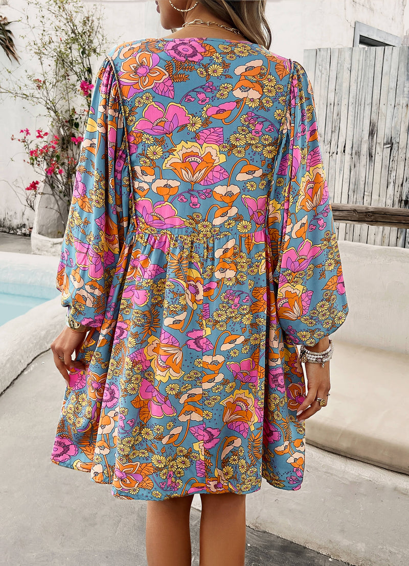 Effortlessly Elegant Dress with a Timeless Design