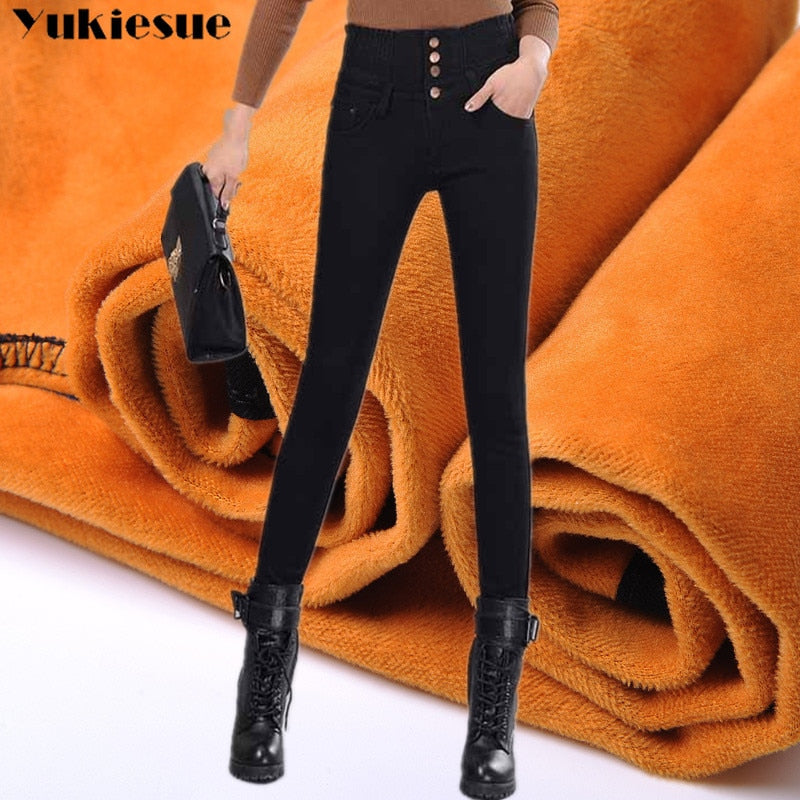 Polished Pants with an Effortless Classic Look