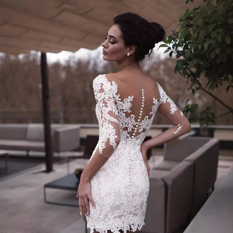 Beautifully Crafted Dress in a Classic Style