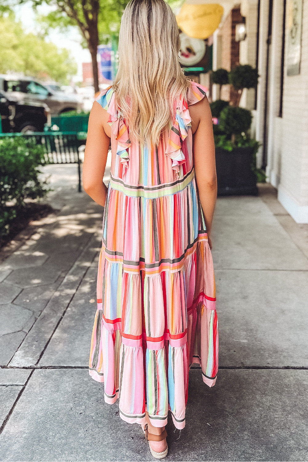 Classic Vintage Dress with a Flattering Fit