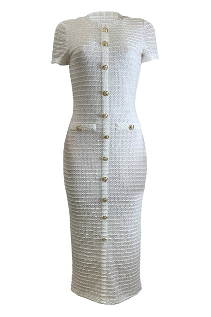 Gracefully Styled Dress for Any Occasion