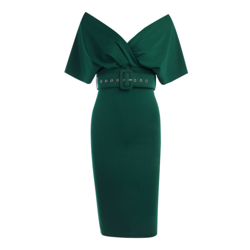 Classic Vintage Dress with a Flattering Fit
