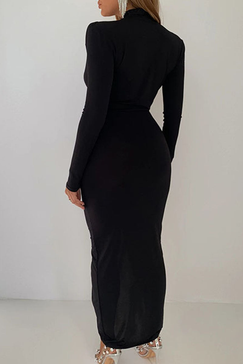 Classic Vintage Dress with a Flattering Fit