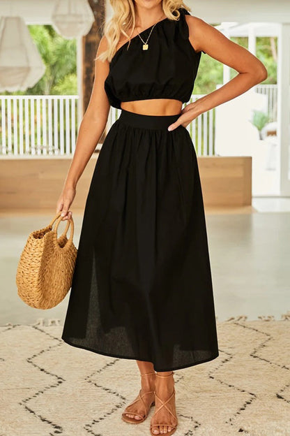 Effortlessly Elegant Dress with a Timeless Design