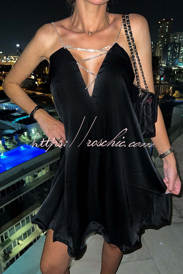 Charming Chain for Any Occasion