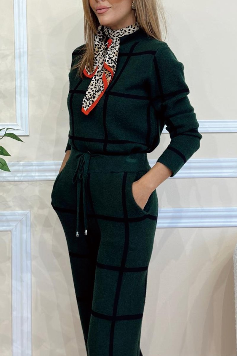 Beautifully Finished Garment in a Timeless Design
