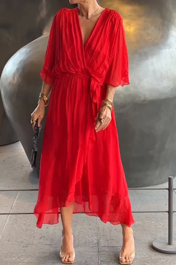 Gracefully Styled Dress for Any Occasion