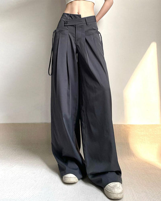 Beautifully Finished Pants in a Timeless Design