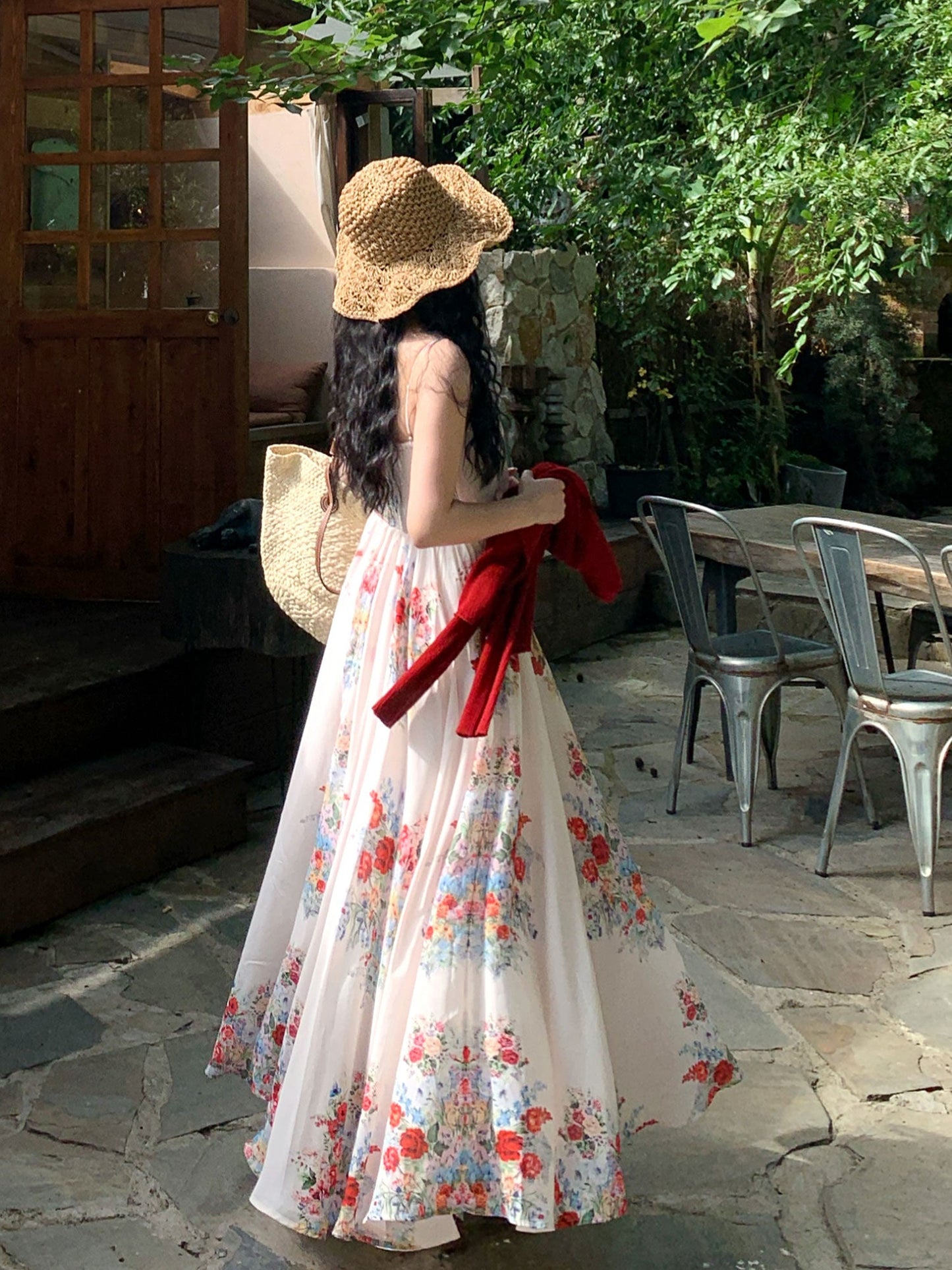 Classic Vintage & Enduringly Stylish Dress
