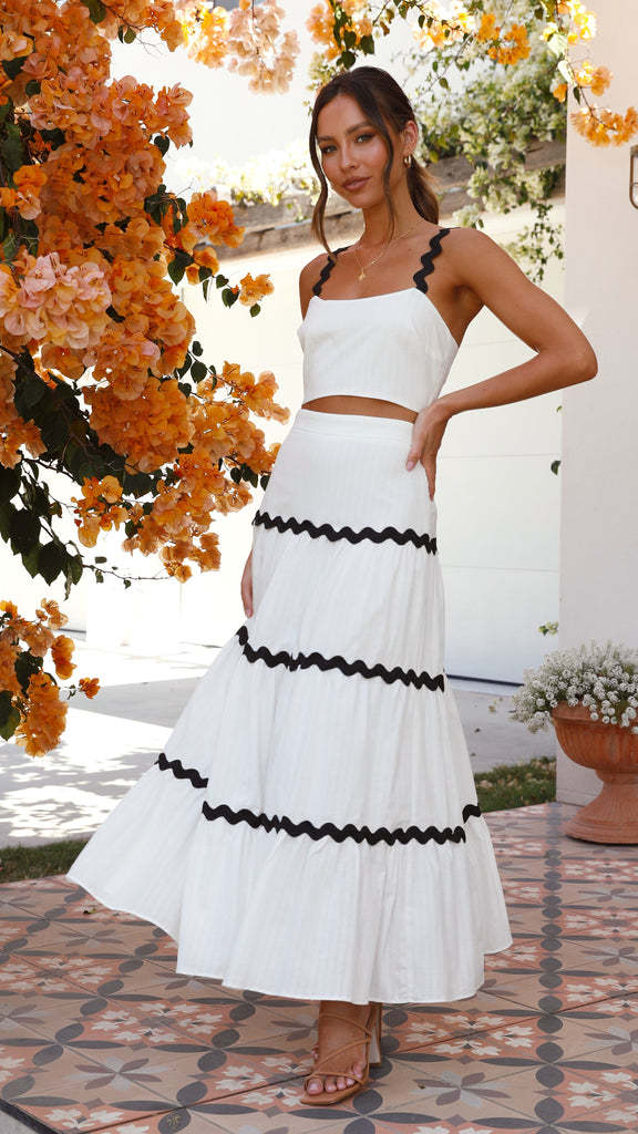 Classic Vintage Garment with a Flattering Fit