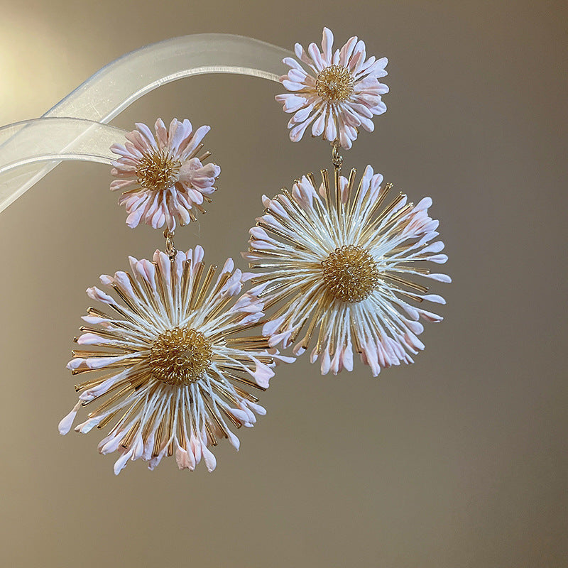 Beautiful Silver Earring with Unique Style