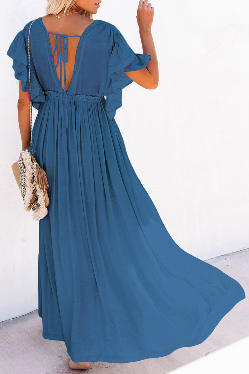 Effortlessly Elegant Dress with a Timeless Design