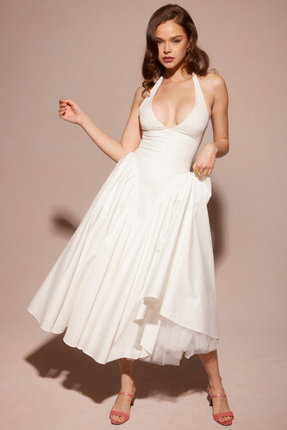 Classic Vintage Dress with a Flattering Fit