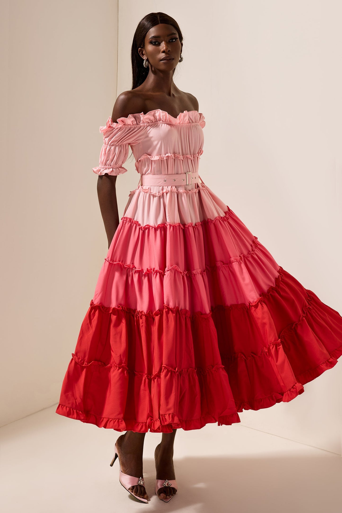Classic Vintage Dress with a Flattering Fit