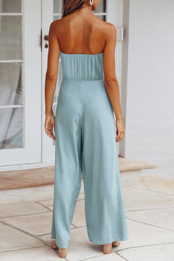 Well Tailored Top with a Graceful Silhouette