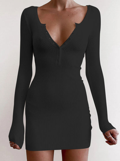 Effortlessly Elegant Sweater with a Timeless Design