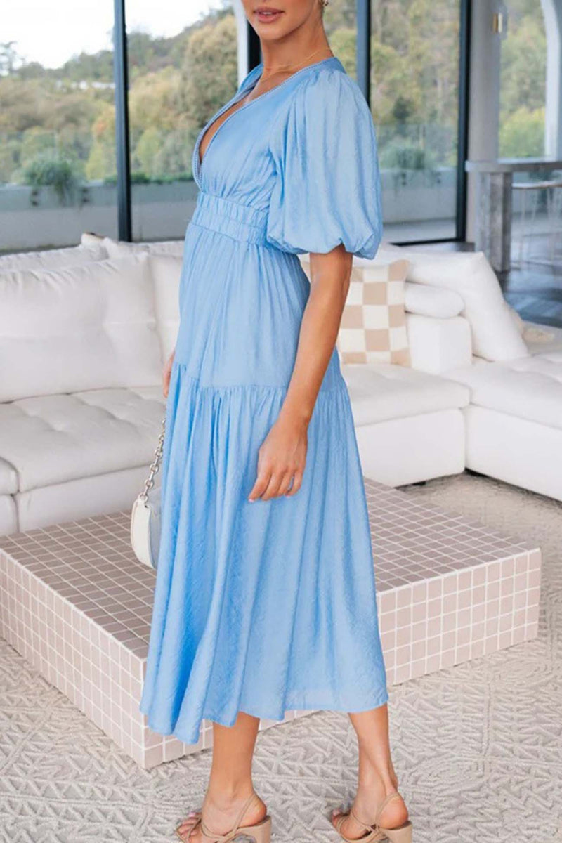 Gracefully Styled Dress for Any Occasion