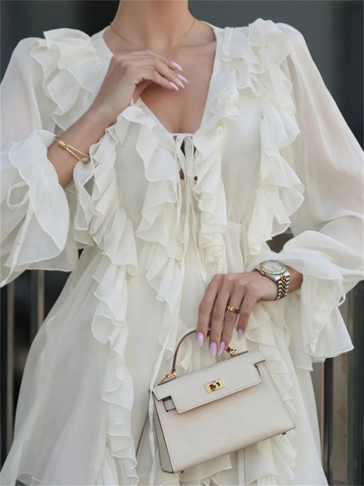 Beautifully Crafted Dress in a Classic Style