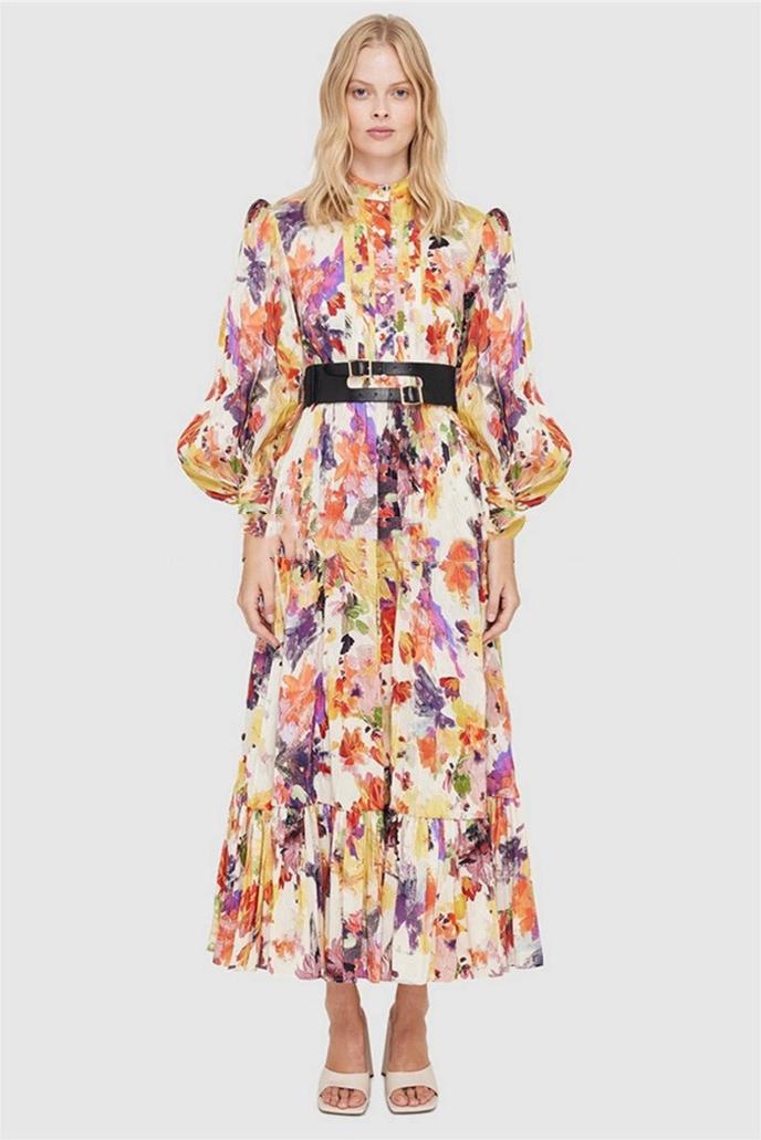 Classic Vintage & Enduringly Stylish Dress