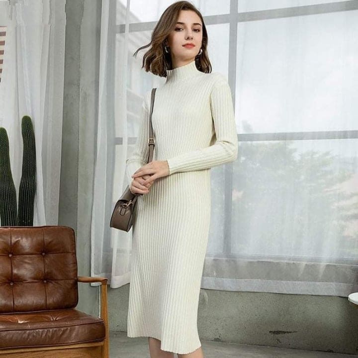 Well Tailored Dress with a Graceful Silhouette