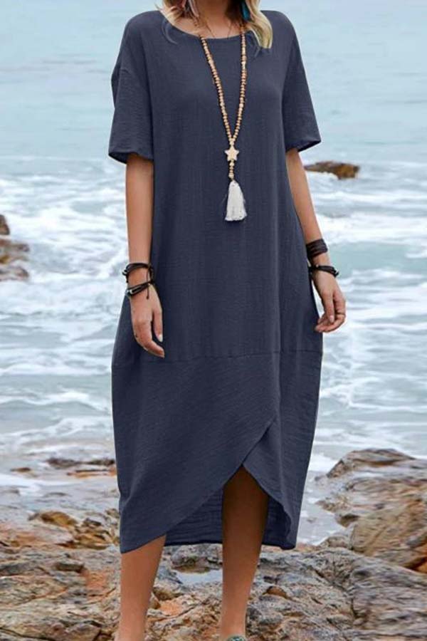 Beautifully Crafted Dress in a Classic Style