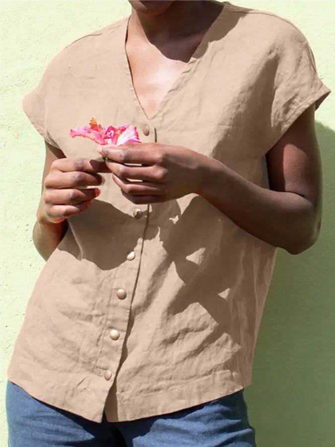 Classic Vintage Top with a Flattering Fit