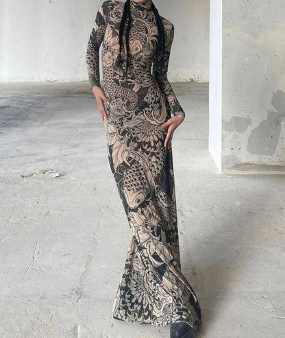 Beautifully Crafted Dress in a Classic Style