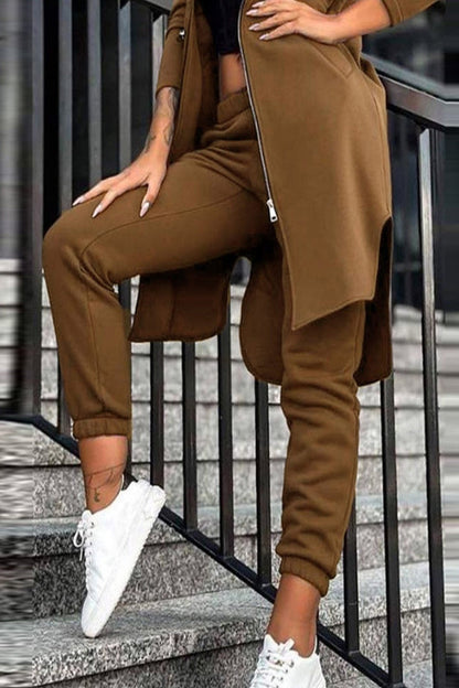 Classic Vintage Pants with a Flattering Fit