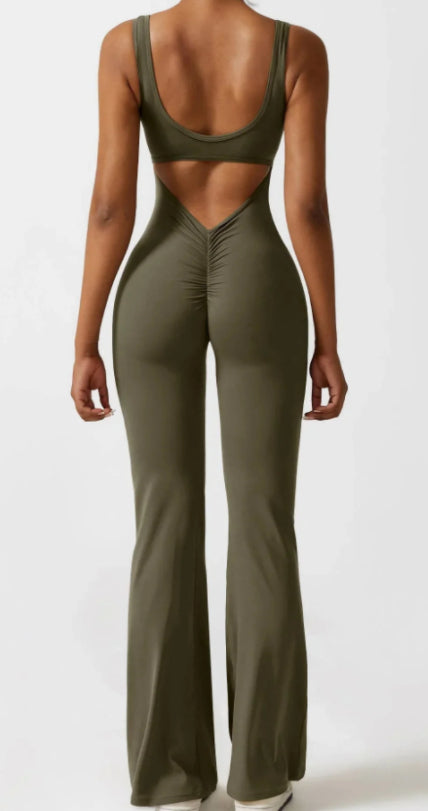 Classic Vintage Garment with a Flattering Fit