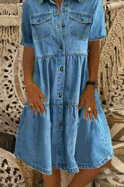Gracefully Styled Dress for Any Occasion