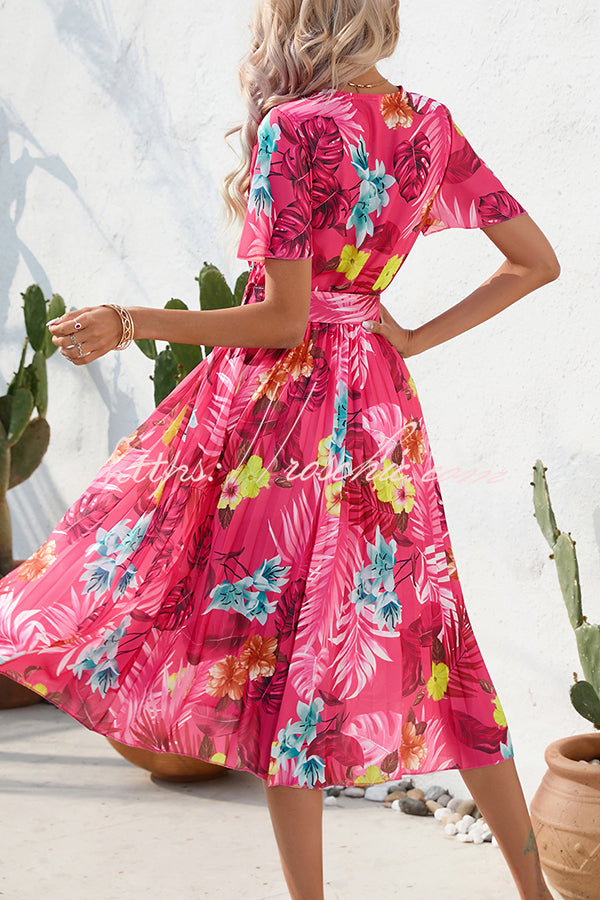 Classic Vintage & Enduringly Stylish Dress
