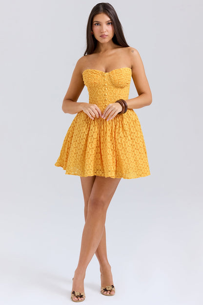 Beautifully Crafted Dress in a Classic Style