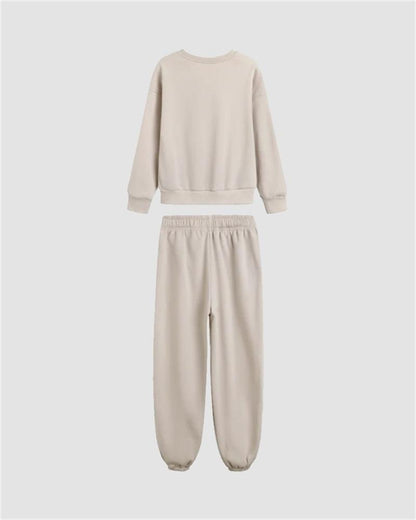 Well Tailored Garment with a Graceful Silhouette