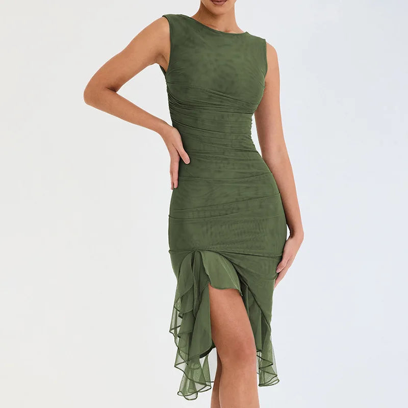 Gracefully Styled Dress for Any Occasion