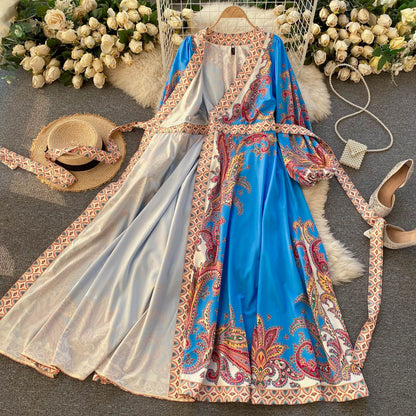 Classic Vintage & Enduringly Stylish Dress