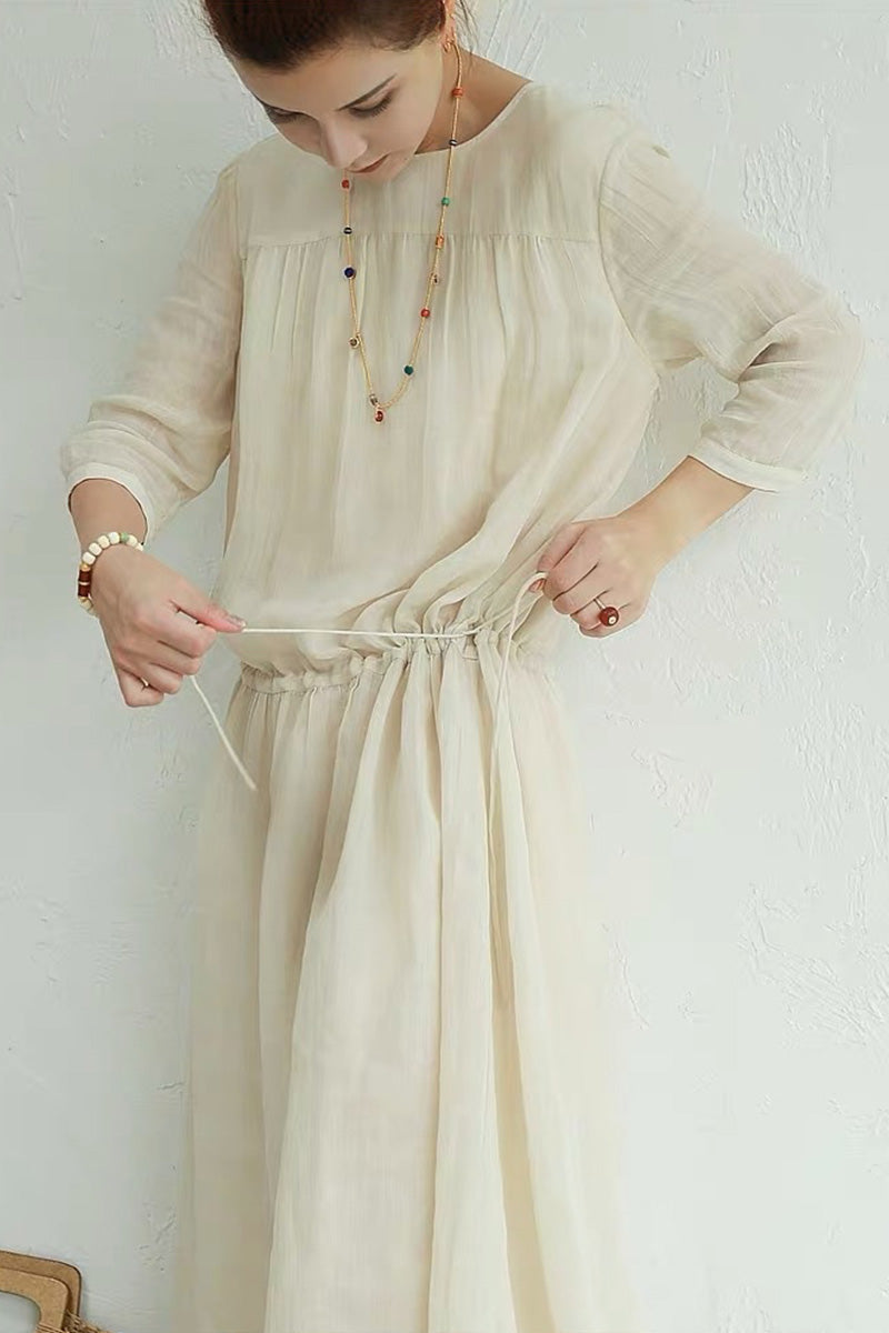 Sophisticated Dress with a Clean Classic Look
