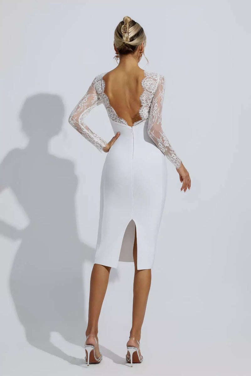 Beautifully Crafted Dress in a Classic Style